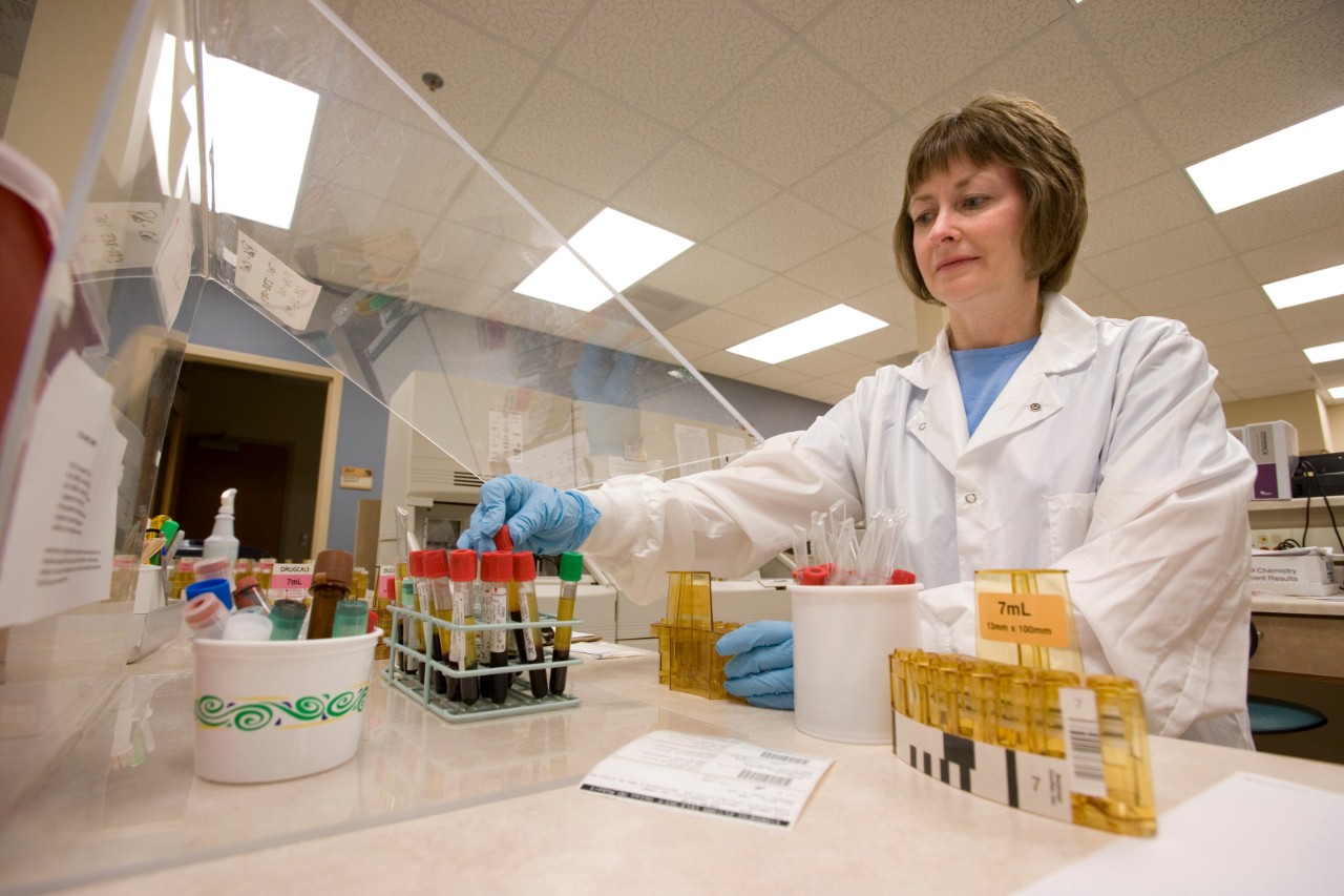 Lab staff processing a lab sample - Have your lab services at CHI St. Francis Health